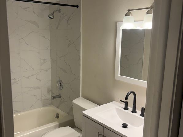 3802 N Lake Dr Unit 20