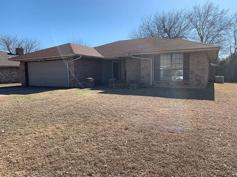 6828 Ridgetop Rd — Photo 1