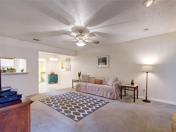 5th image of 8400 Jamestown Dr APT 316