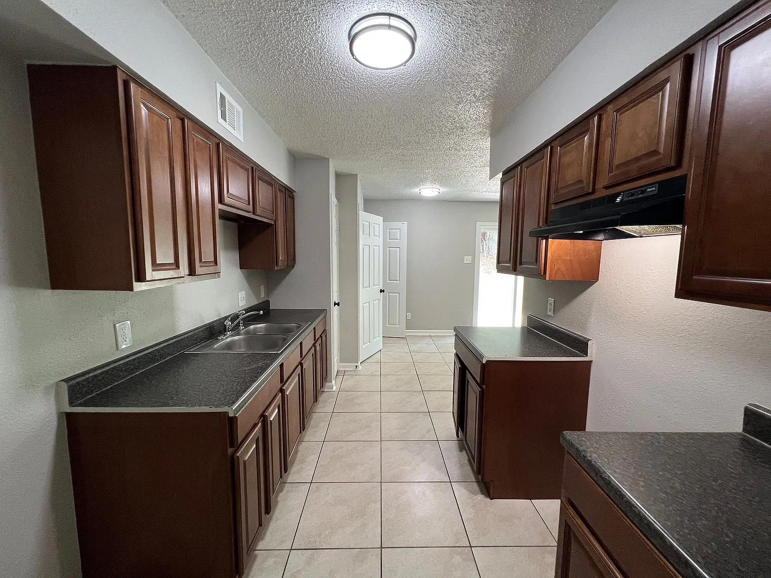 5734 Winter Tree Dr — Photo 2
