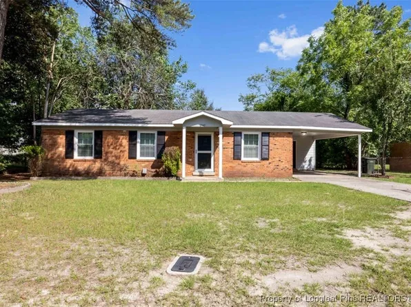 6547 Amanda Cir, Fayetteville, NC 28304