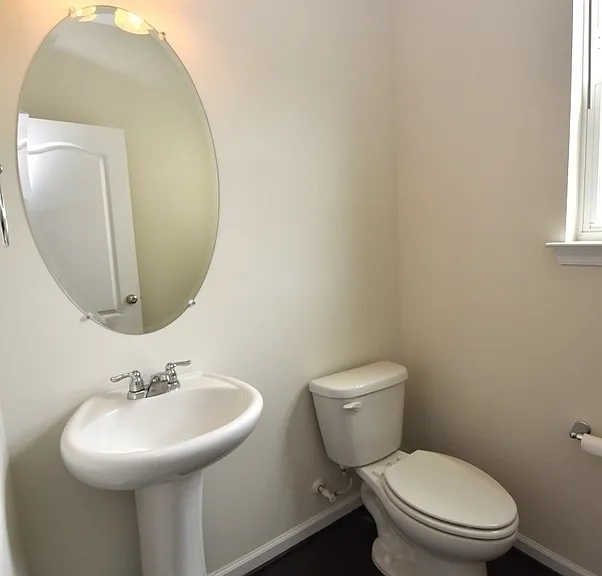 7827 Bakers Creek Ln — Photo 25