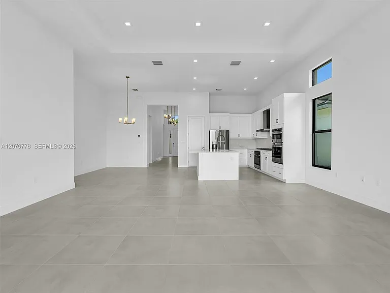 10032 Stockrun Dr — Photo 11