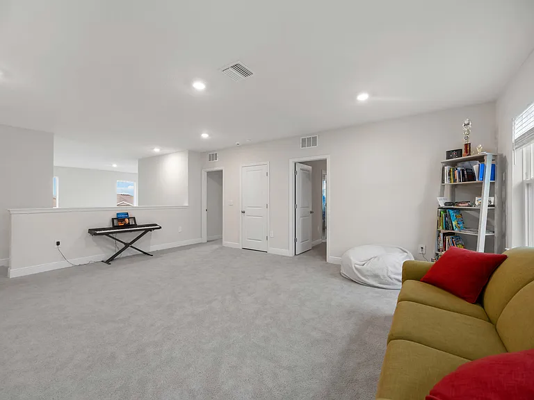 17564 Cantarina Cv — Photo 21