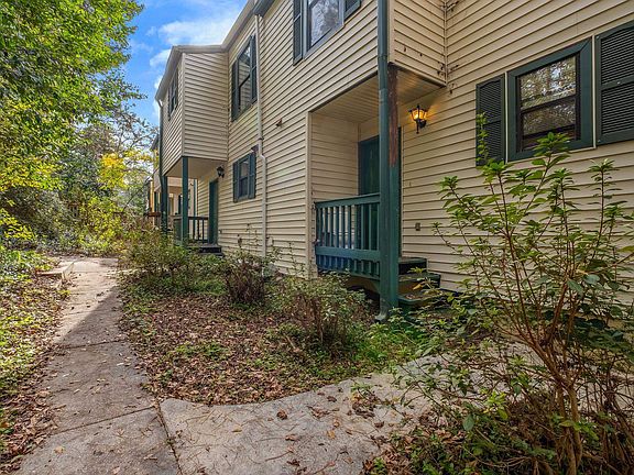 2nd image of 1208 Cross Creek Way APT 2