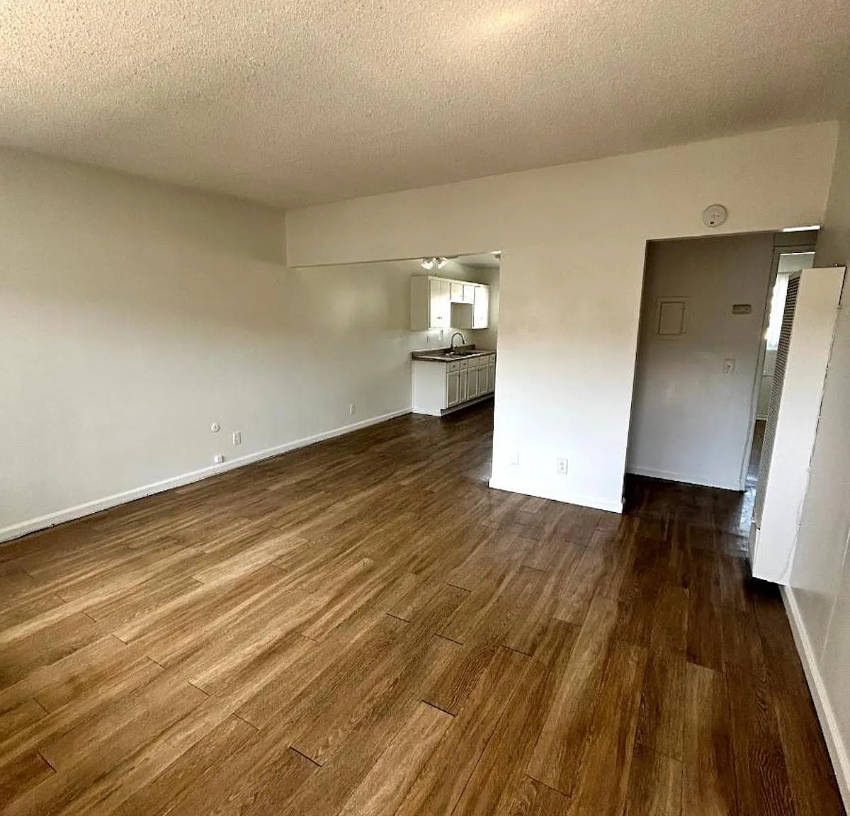 12633 Pioneer Blvd — Photo 1