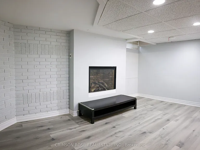 2065 Madden Blvd #BASEMENT — Photo 6