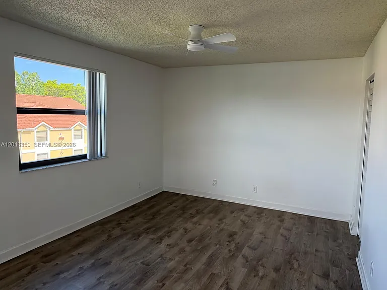 5761 Riverside Dr #304B4 — Photo 19