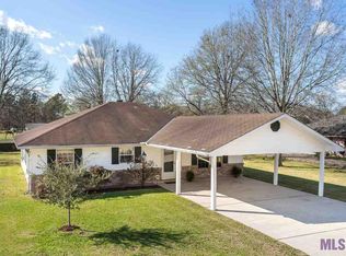 956 Bohne Rd, Port Allen, LA 70767