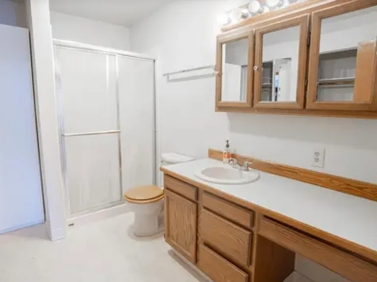15 Farewell Ave — Photo 15