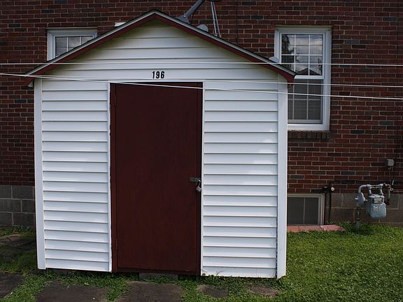 4th image of 196 Parkway Dr