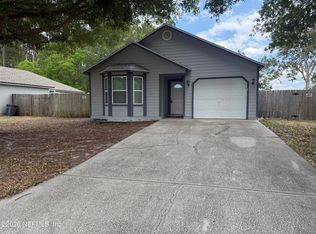 1802 SHERATON LAKES Circle, Middleburg, FL 32068