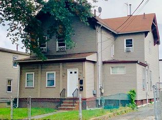31 N Jefferson St, Orange, NJ 07050
