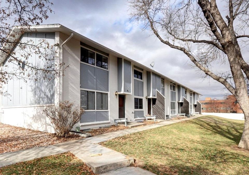 1st image of 9 Evergreen St