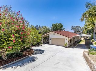 1239 Barbara Dr, Vista, CA 92084