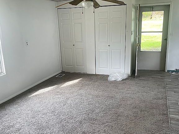 3rd image of 410 1st St