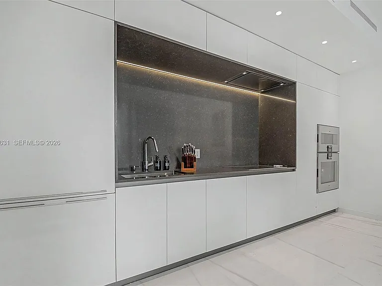 300 Biscayne Boulevard Way #2808 — Photo 7