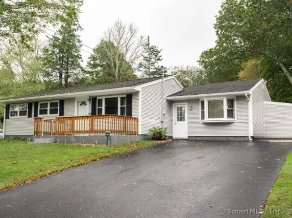 85 Ann Avenue, Groton, CT 06355