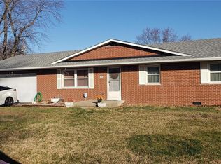 201 Paradise Ln, Granite City, IL 62040