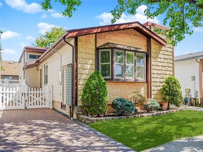 318 Green Valley Rd, Staten Island, NY, 10312