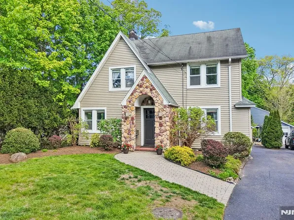 243 Lincoln Ave, Ridgewood, NJ 07450
