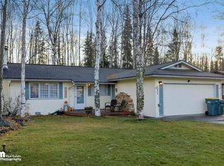 16026 Mammoth Cir, Eagle River, AK 99577