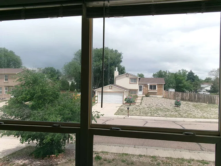 950 Nolte Dr W — Photo 14