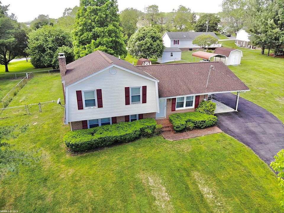 1st image of 80 Meadow Dr NW