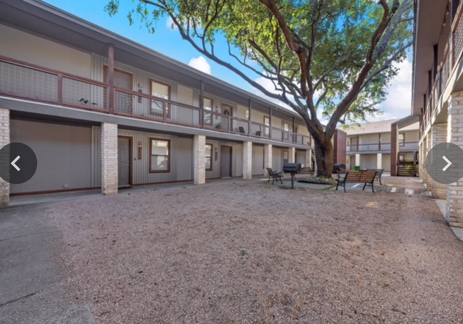 1366 S 12th St - District 12 1bd/1bth — Photo 2