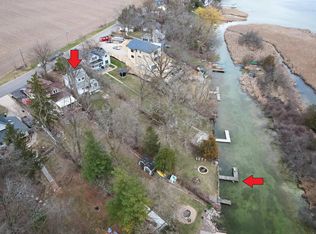 34845 Elm St, Oconomowoc, WI 53066