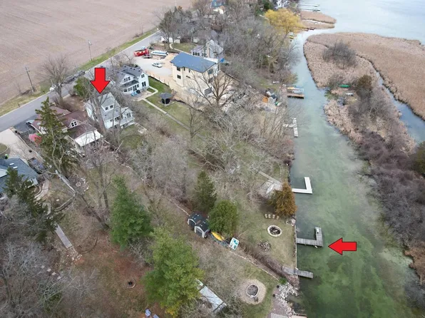 34845 Elm STREET, Oconomowoc, WI 53066