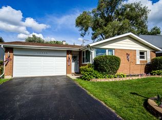 16529 Brenden Ln, Oak Forest, IL