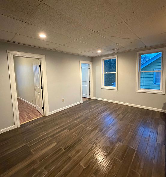 1st image of 186 John St #2S