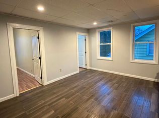 186 John St #2S, Fall River, MA 02721