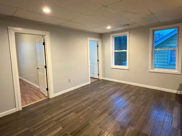 186 John St, Fall River, MA