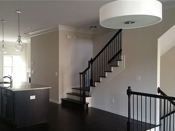 3rd image of 745 Fountainhead Ln NE Unit 18