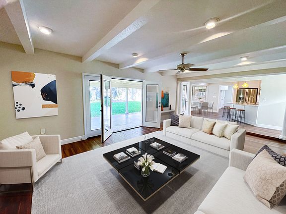 4th image of 7606 Mesa Dr