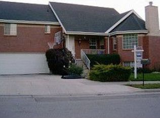 5880 S Royalton Dr, Murray, UT 84107