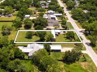 1840 Pine St, San Marcos, TX 78666