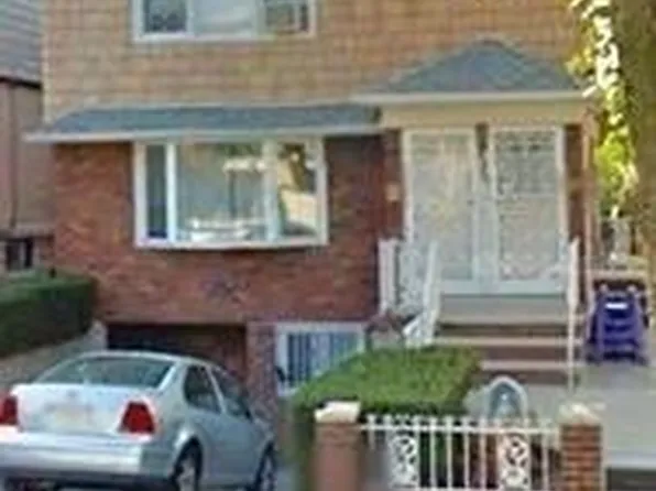 43-20 164th Street, Flushing, NY 11358