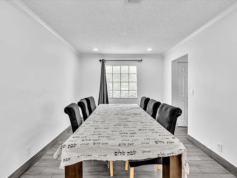 7145 Crescent Creek Way #7145 — Photo 28