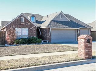 11104 N 133rd Ave E, Owasso, OK 74055