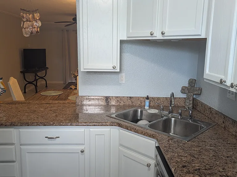 1166 Bayshore Dr — Photo 19