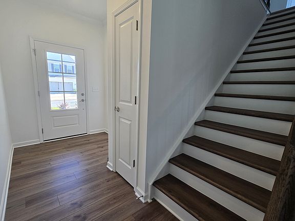 4th image of 5525 Hydrangea St