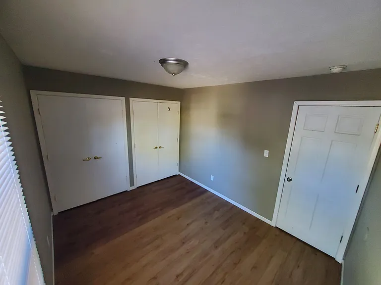 258 N Tacoma Ave #3 — Photo 2