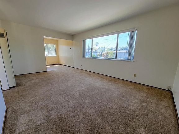 4th image of 456 N 6th St #3
