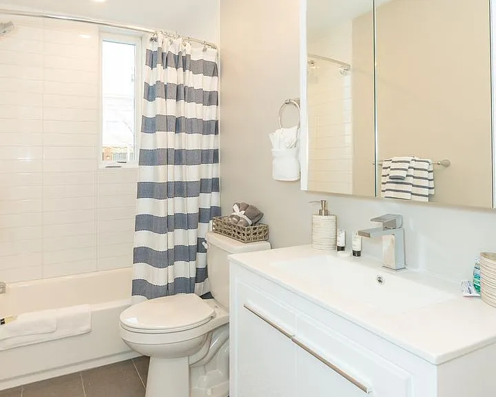Brand New Modern Apartments — Photo 23