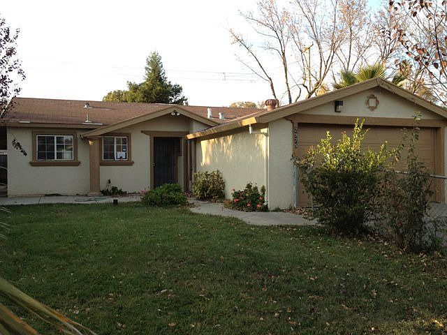 1st image of 2975 Ponderosa Ln