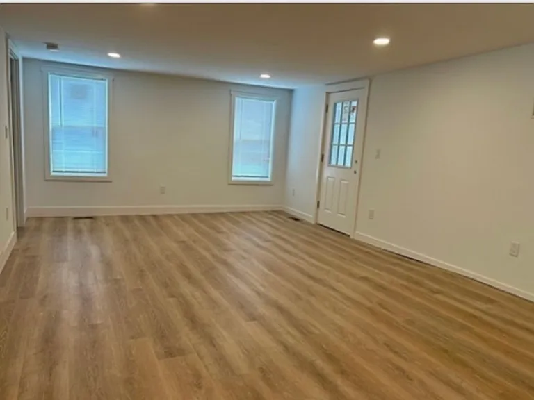 35 Locust St — Photo 9
