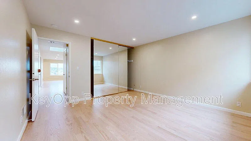 4 bed, 2.0 bath, 1830 sqft, $6,750 — Photo 3